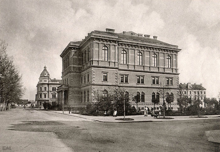 Palača JAZU  (danas HAZU). Zvali su je i Strossmayerova kuća